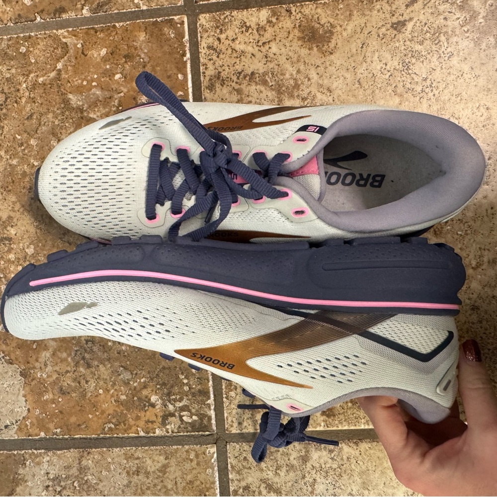 Brooks Ghost 15 - White, Blue, and Pink